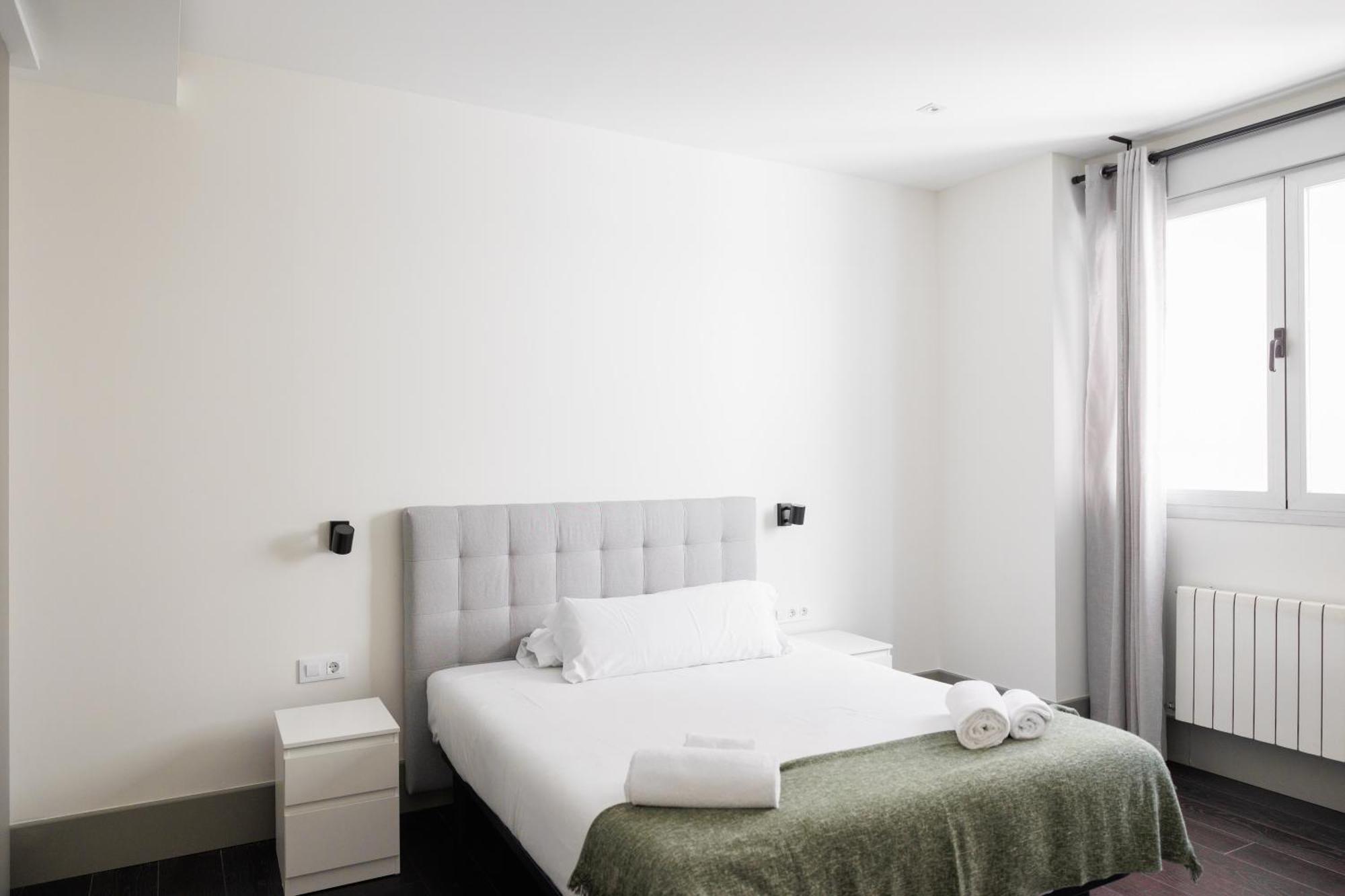 Slow Suites Gran Via Madrid Eksteriør billede