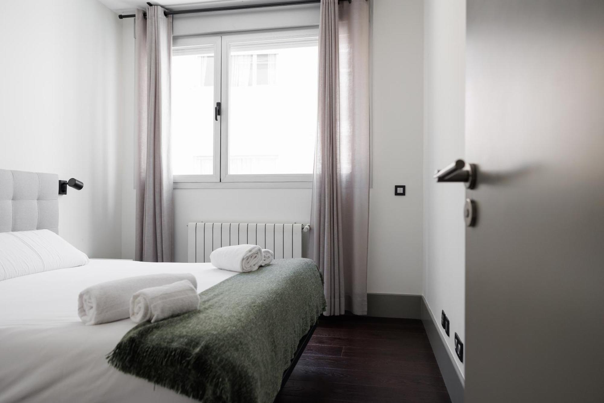 Slow Suites Gran Via Madrid Eksteriør billede